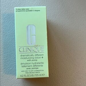 Clinique Dramatically Different Moisturizing Lotion+
